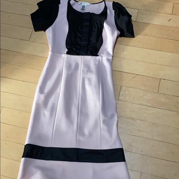 DVF wool and spandex pink dress with black 6 - Picture 6 of 6